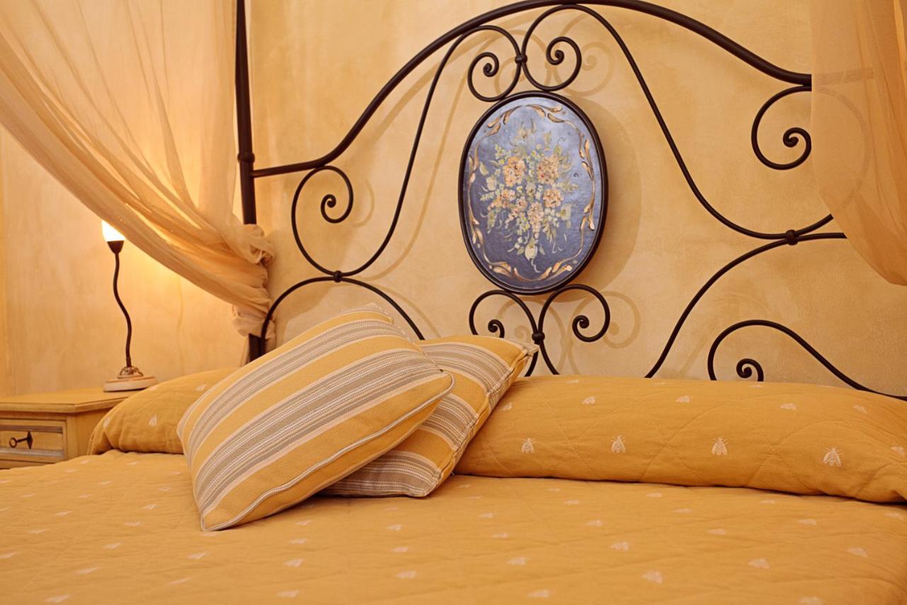 San Pietro Sopra Le Acque Resort & Spa มัสซา มาร์ตานา ภายนอก รูปภาพ